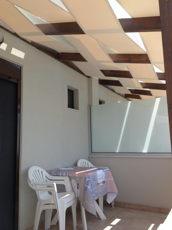 Eva Rooms Makry Gialos  Exterior photo